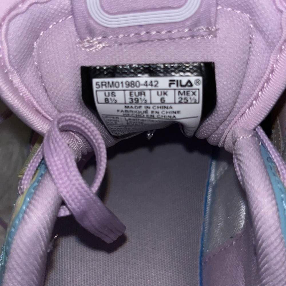 Women's Renno Fila Shoes - Picture 7 of 9